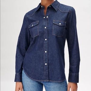 Aritzia TNA Marshall Dark Denim Classic Fit Shirt